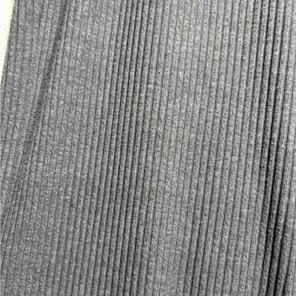 Velvet by Graham & Spencer Soft Gray Wide Leg Ribbed Knit Pants, Slash Pockets. - Picture 3 of 15